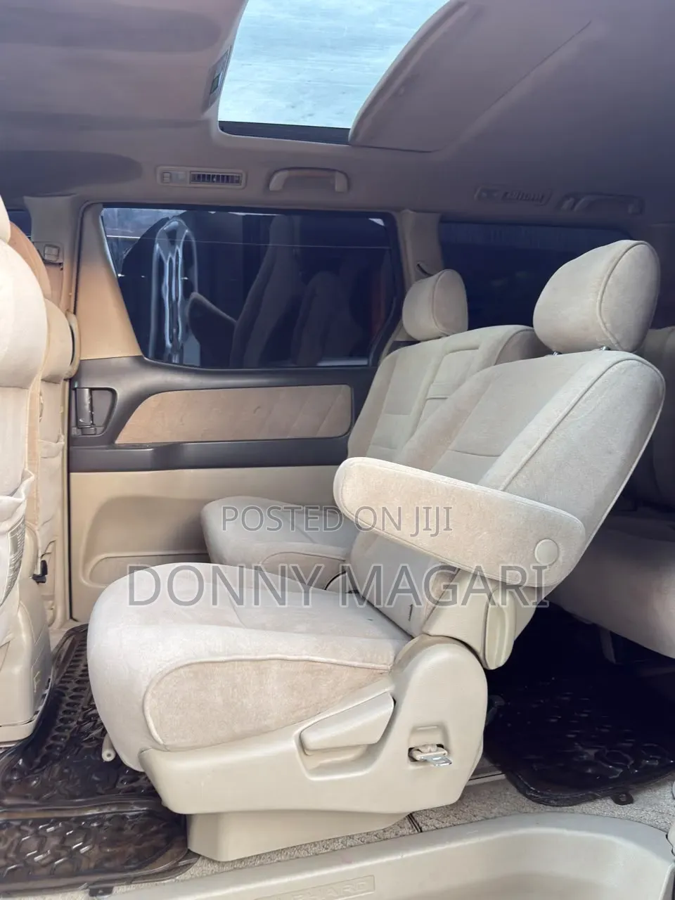 Toyota Alphard 2005 Black