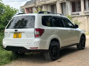 Subaru Forester 2009 White