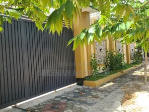 Furnished 4bdrm House in Biriani Real Estate, Chamazi for sale