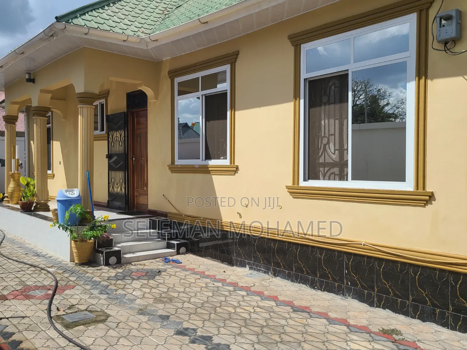 Furnished 4bdrm House in Biriani Real Estate, Chamazi for sale