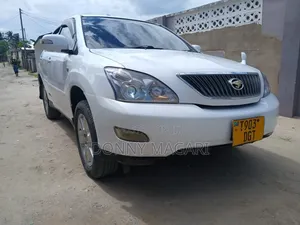 Toyota Harrier 2005 White