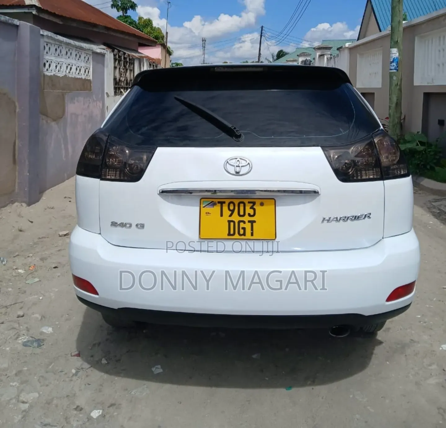 Toyota Harrier 2005 White