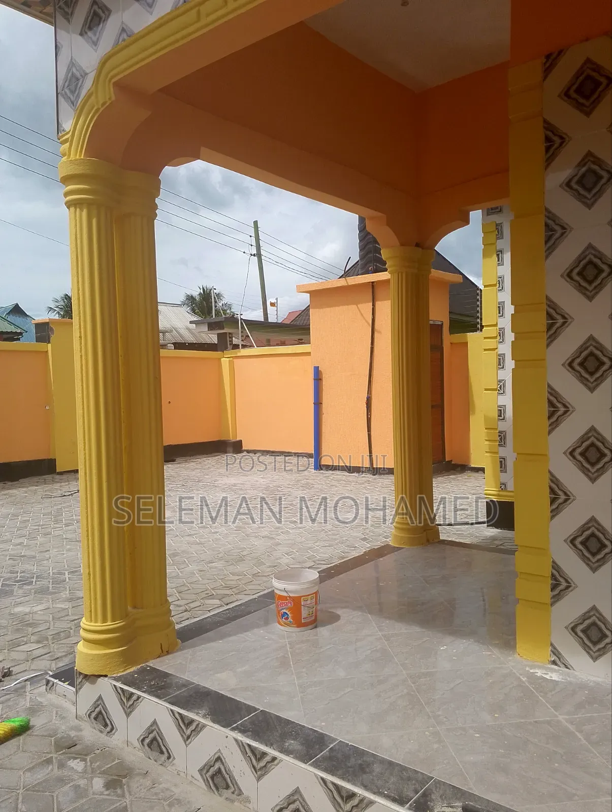 Furnished 4bdrm House in Biriani Real Estate, Chamazi for sale