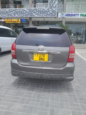 Toyota Wish 2004 Gray