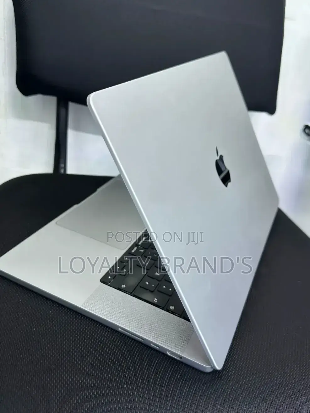 New Laptop Apple MacBook Pro 2021 M1 Max 64GB Apple M1 Max SSD 2T