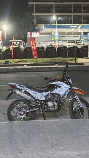 Honda CB 2025 Black