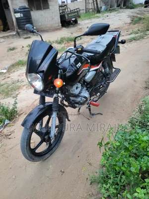 New Honda CB 2025 Black