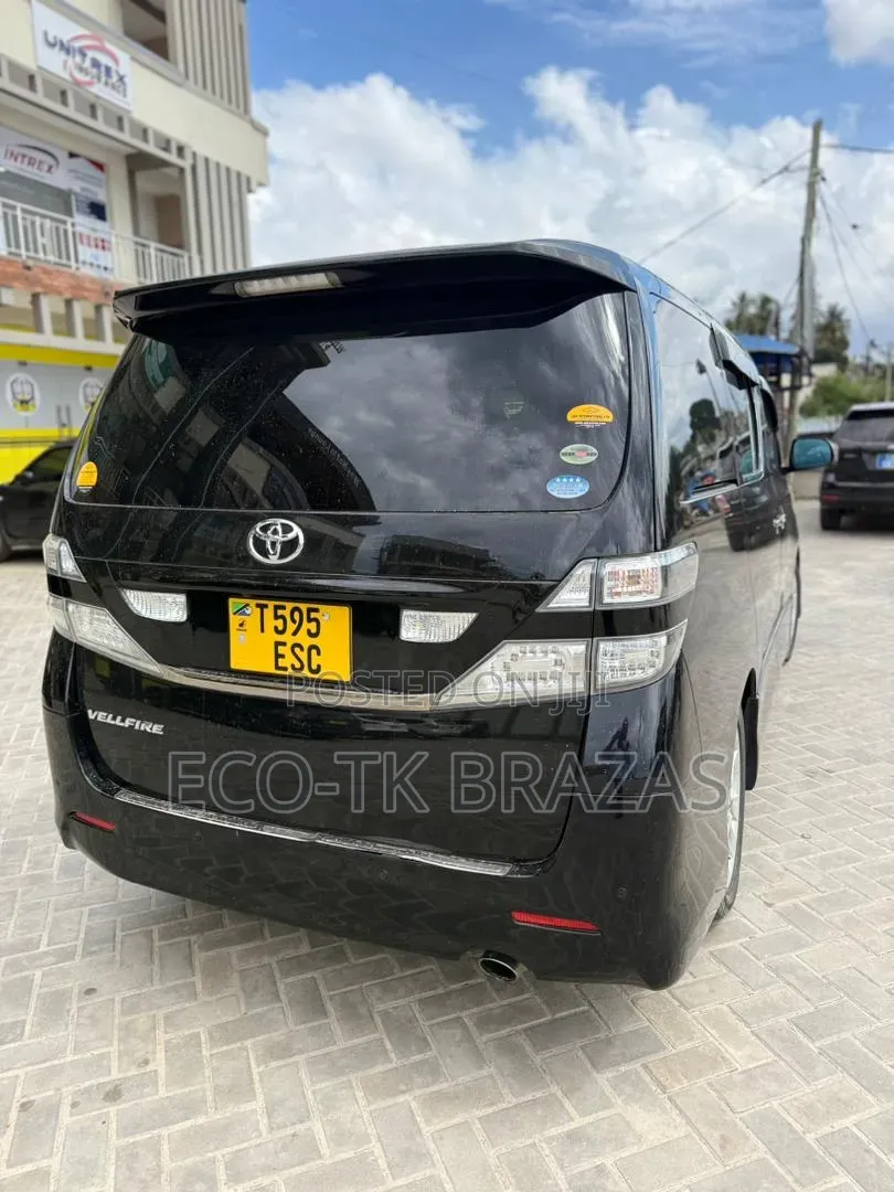 Toyota Alphard 2012 Black