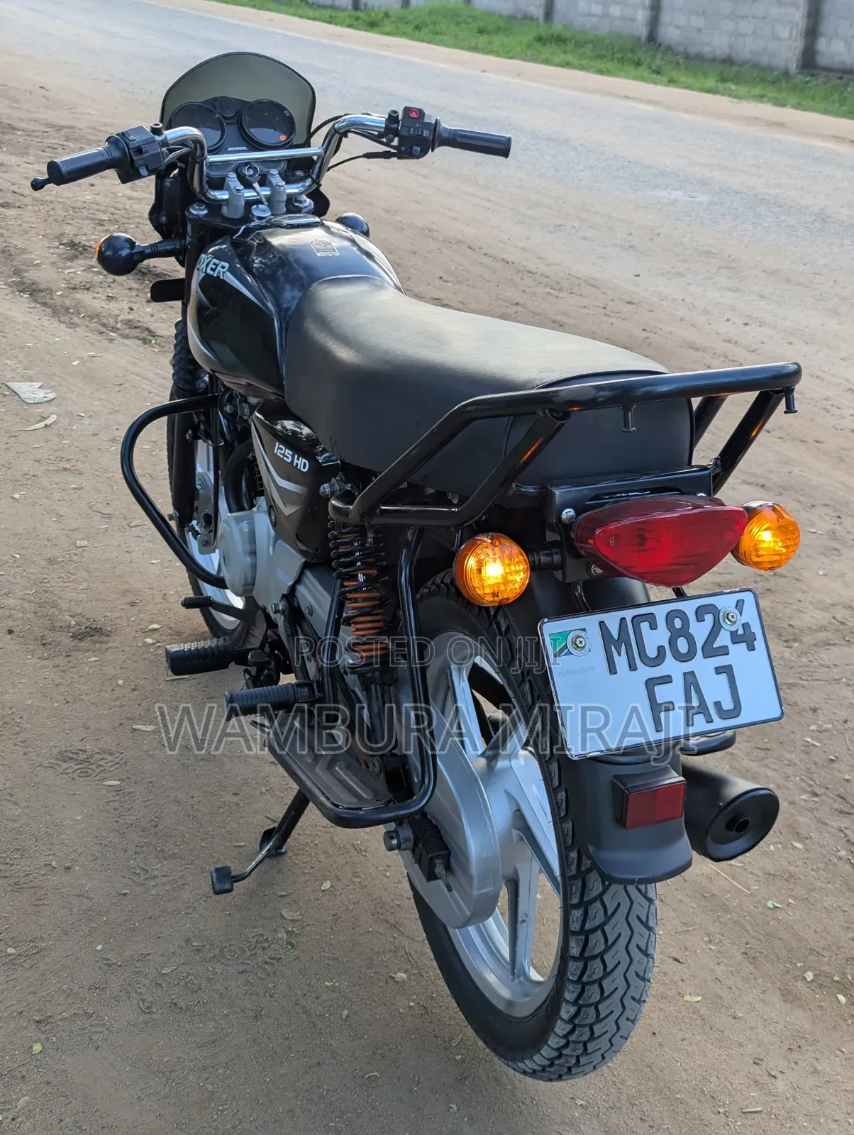 New Bajaj Boxer 125 2026 Black
