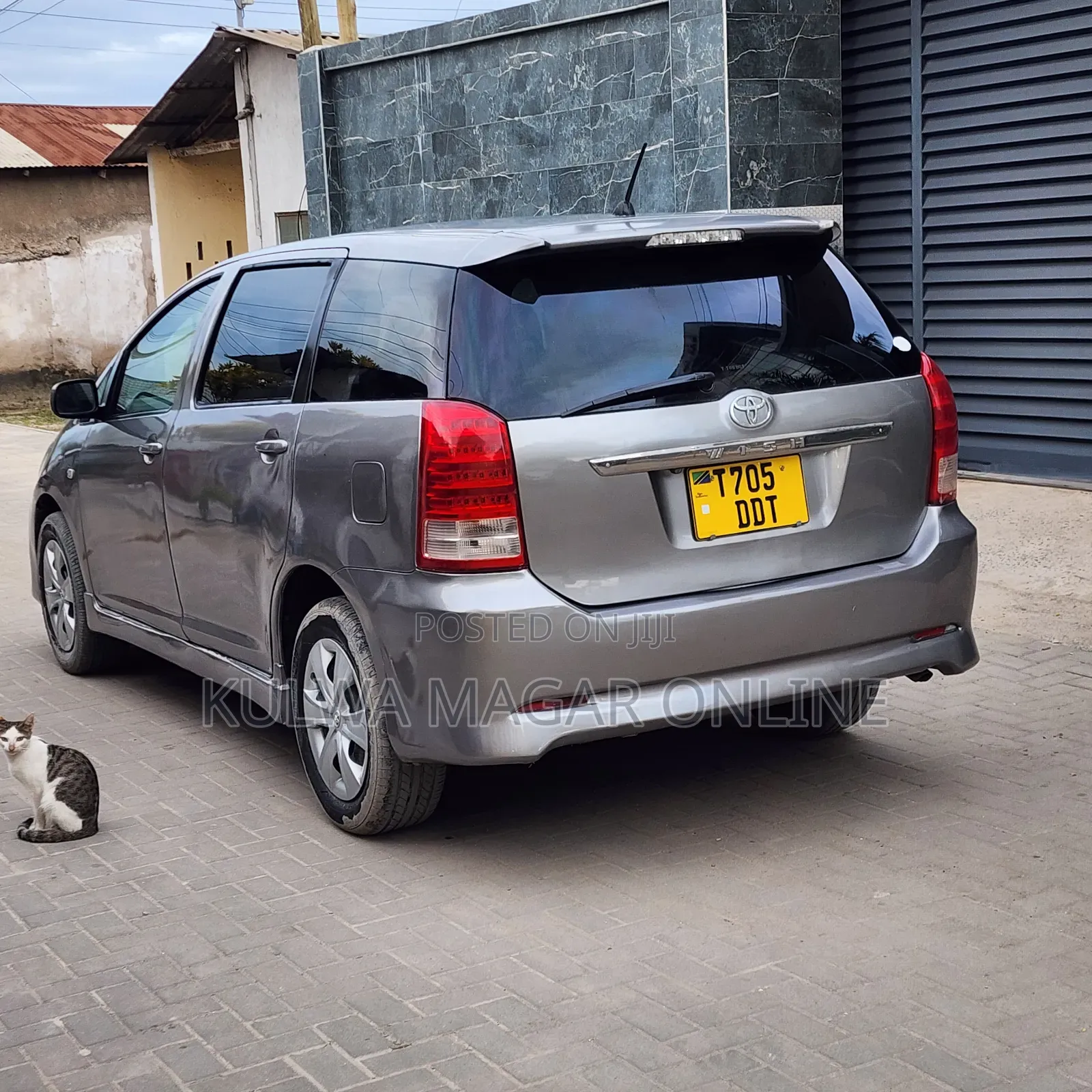 Toyota Wish 2004 Silver