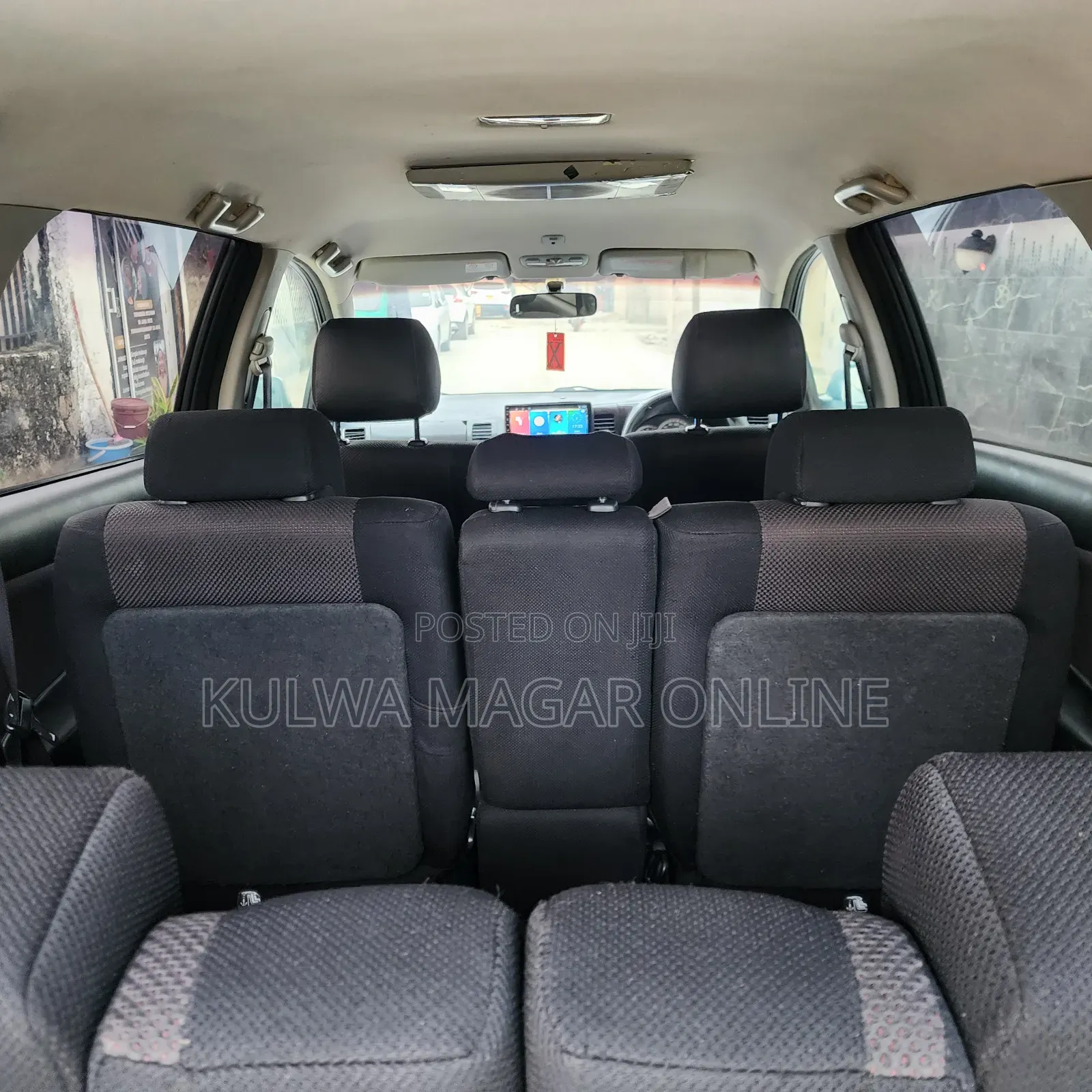 Toyota Wish 2004 Silver