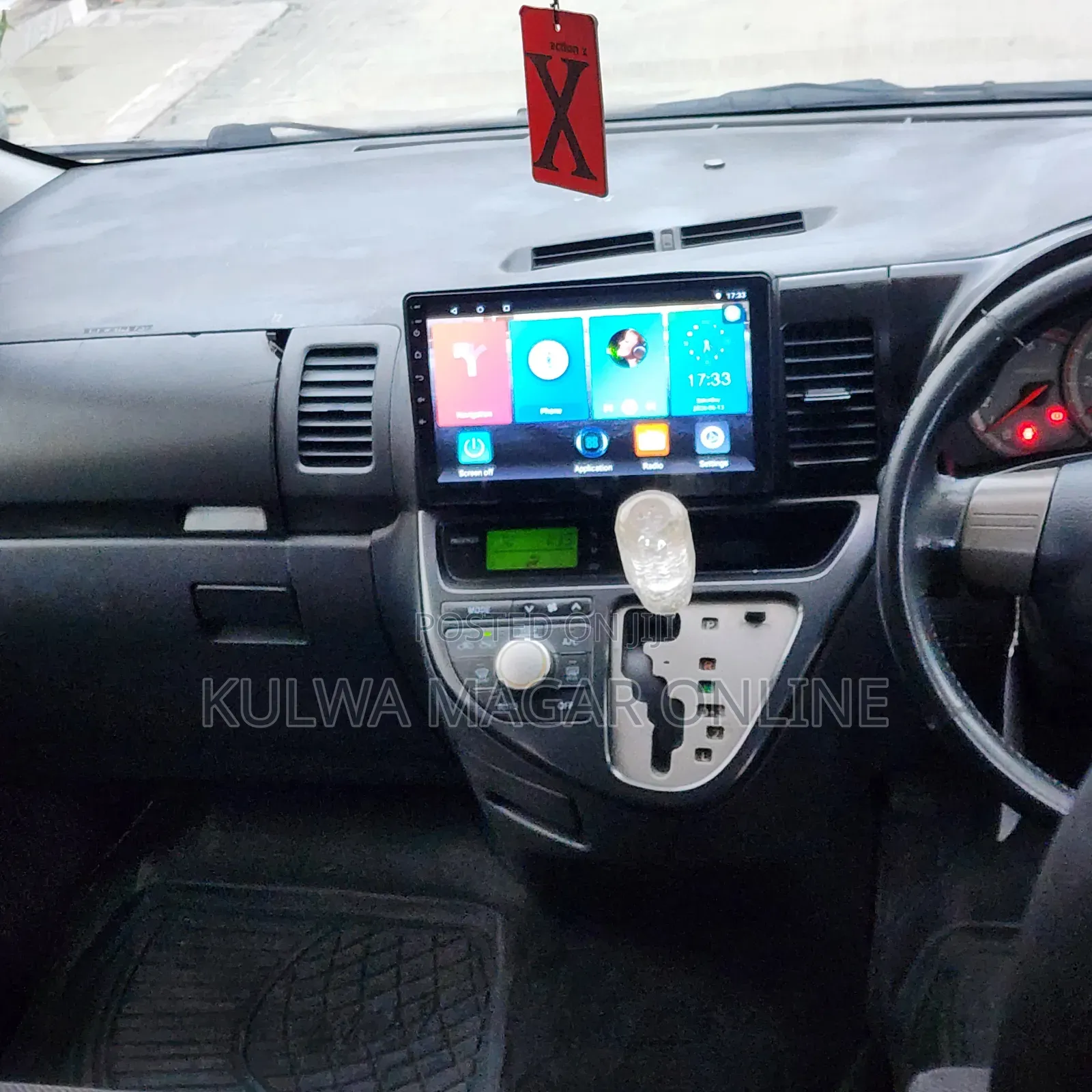 Toyota Wish 2004 Silver