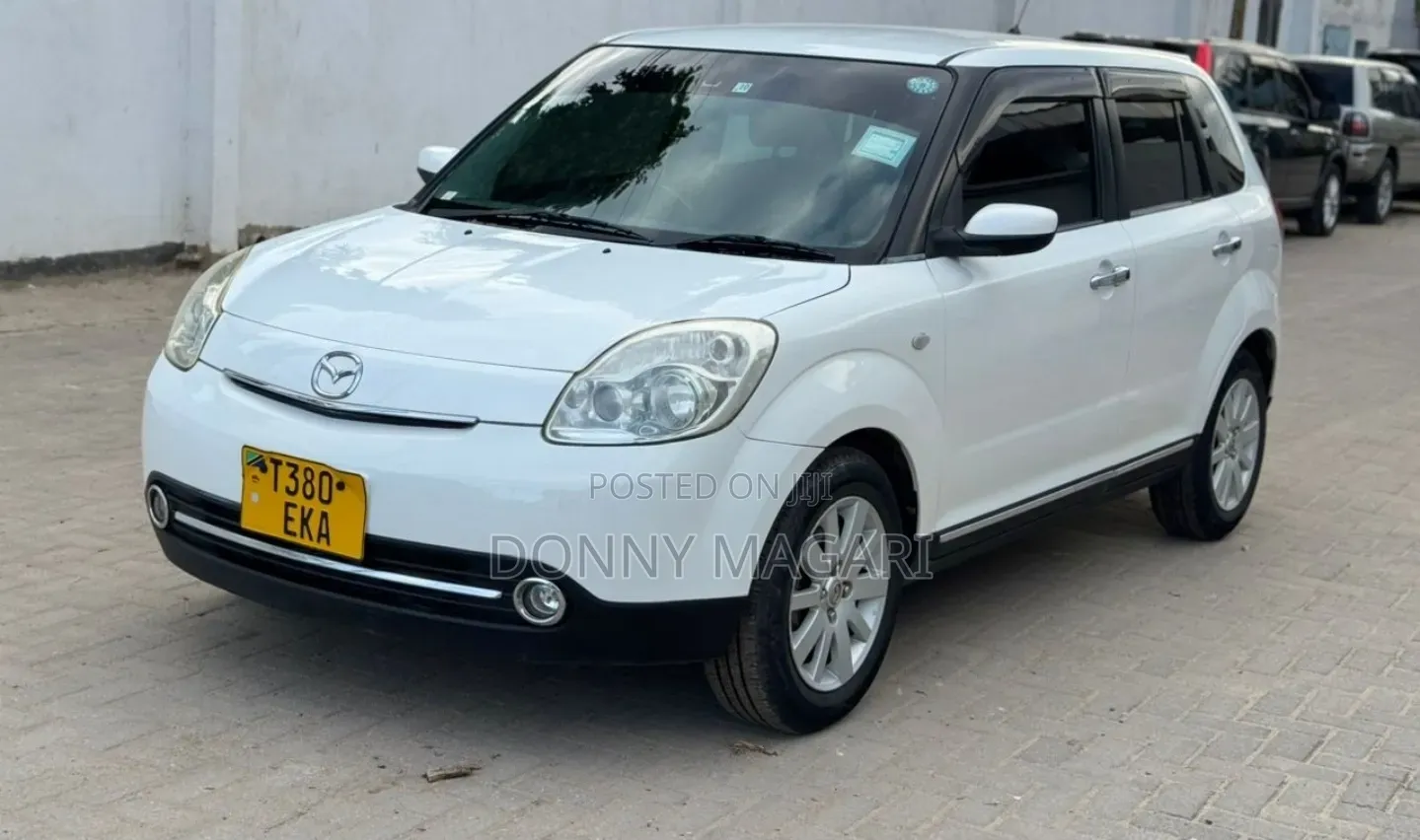 Mazda Verisa 2007 White