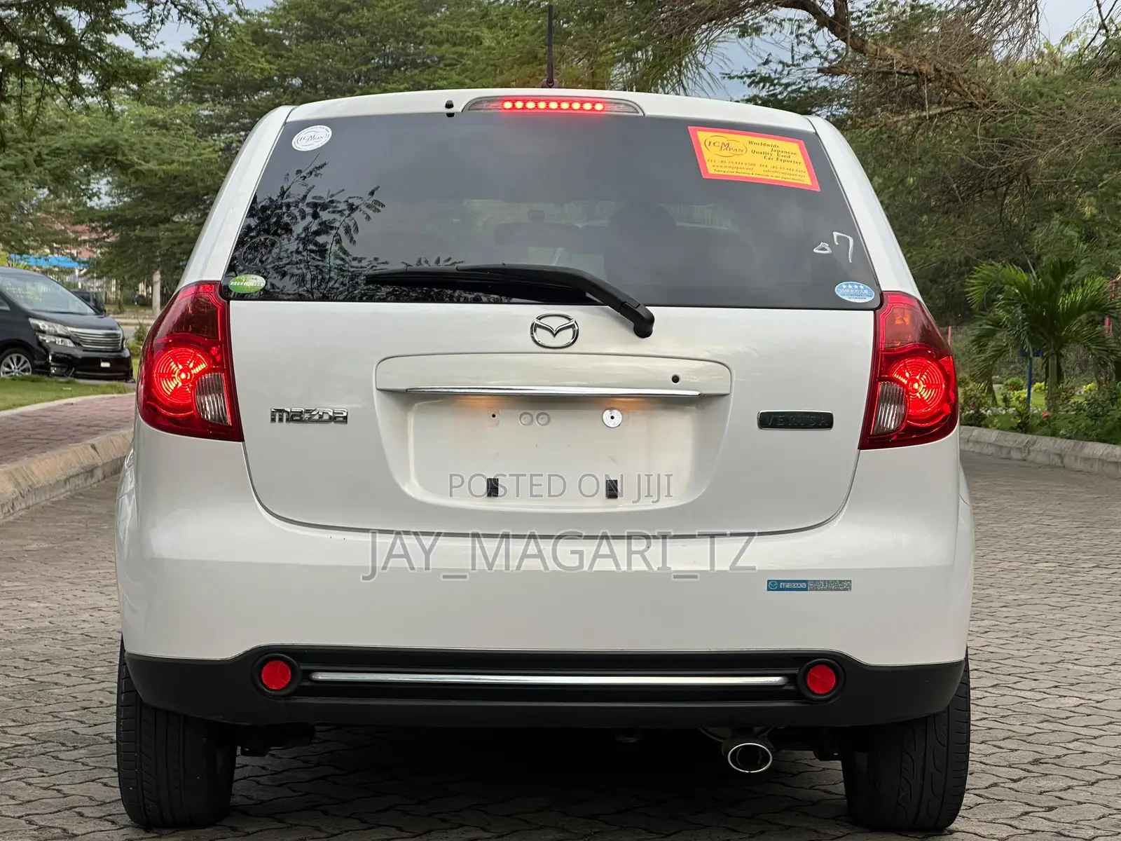 Mazda Verisa 2009 White