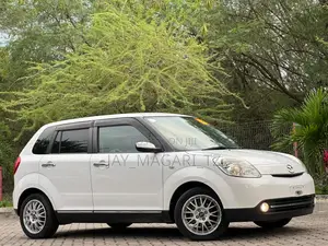 Mazda Verisa 2009 White
