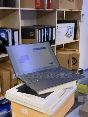 New Laptop Dell 16GB Qualcomm Snapdragon X Elite SSD 16 GB