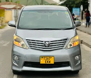 Toyota Alphard 2010 Silver