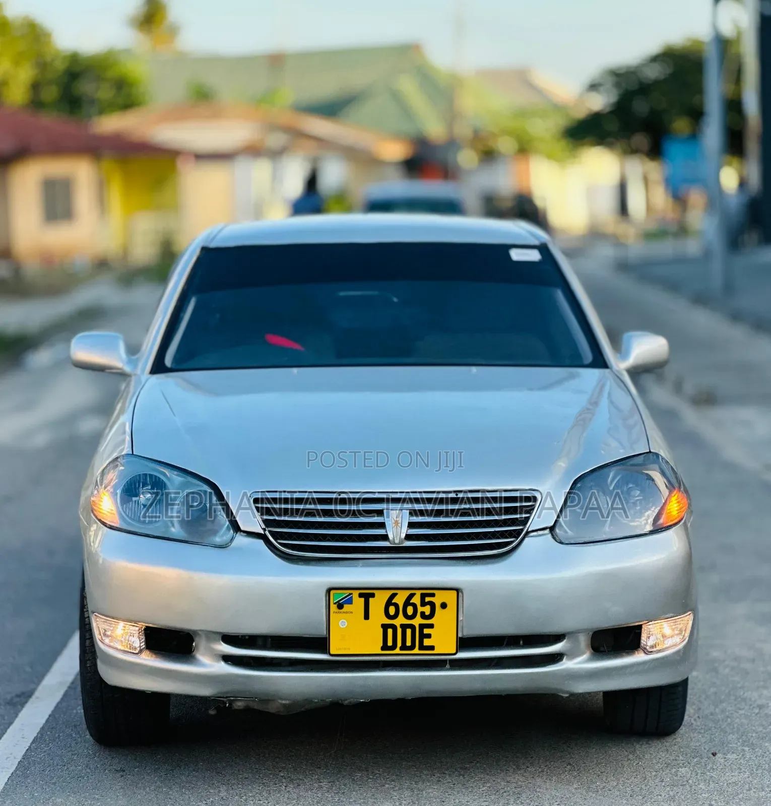 Toyota Mark II 2004 Silver