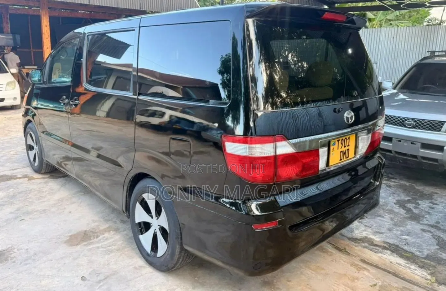 Toyota Alphard 2005 Black