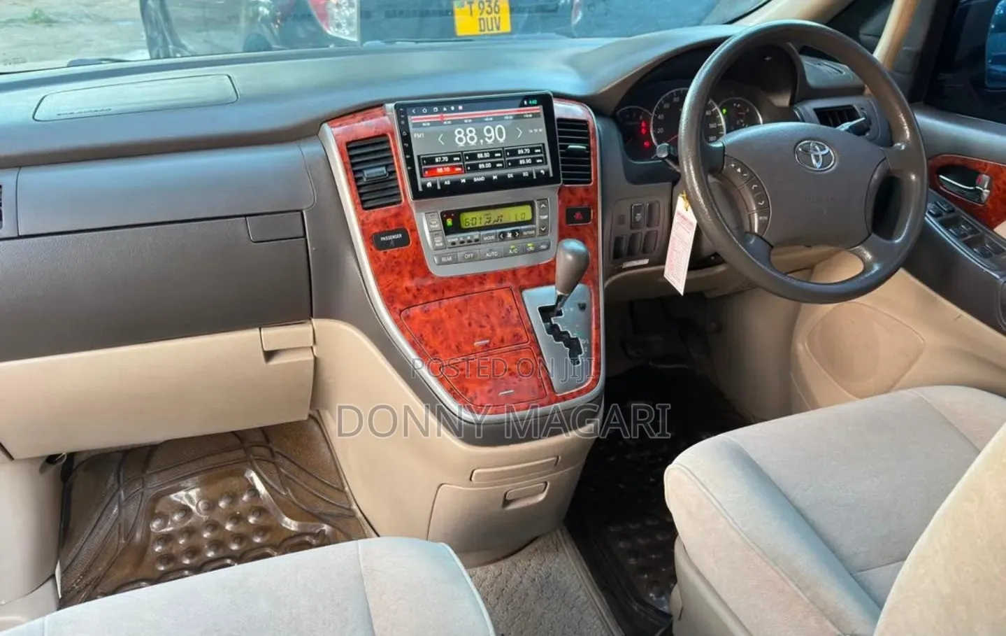 Toyota Alphard 2005 Black