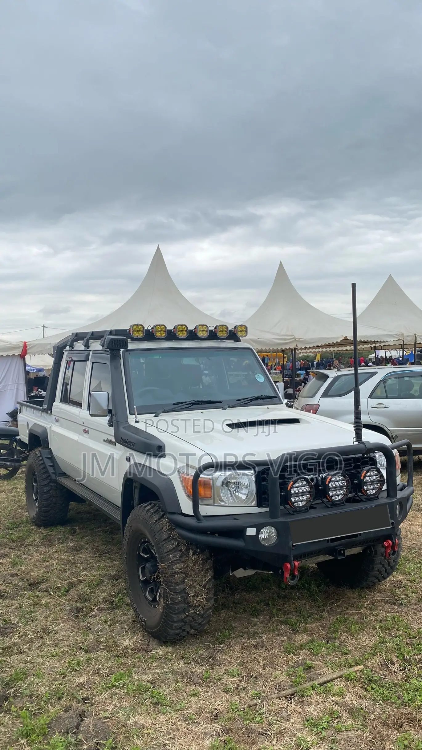 Toyota Land Cruiser 79 Series 2017 White