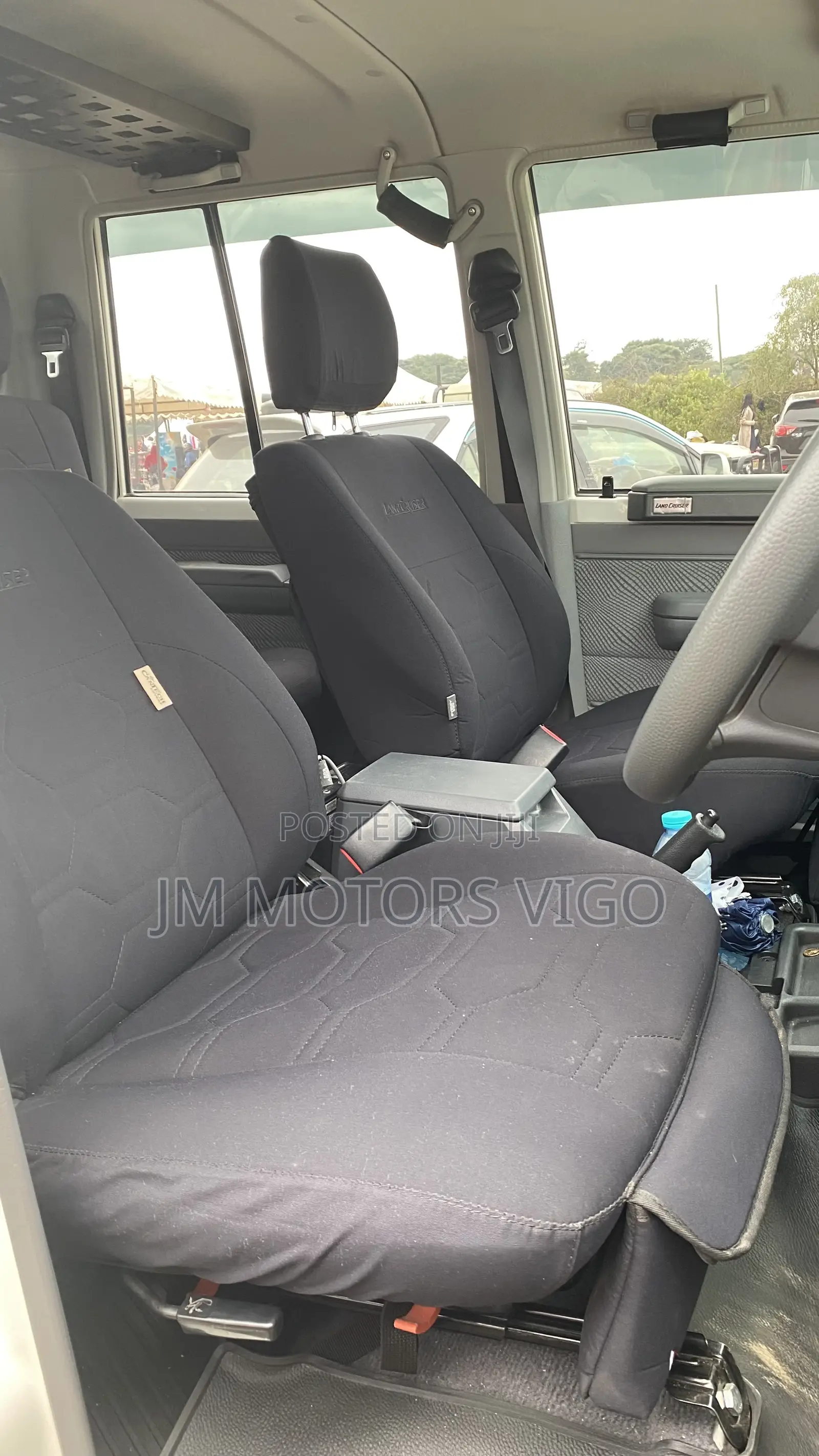 Toyota Land Cruiser 79 Series 2017 White