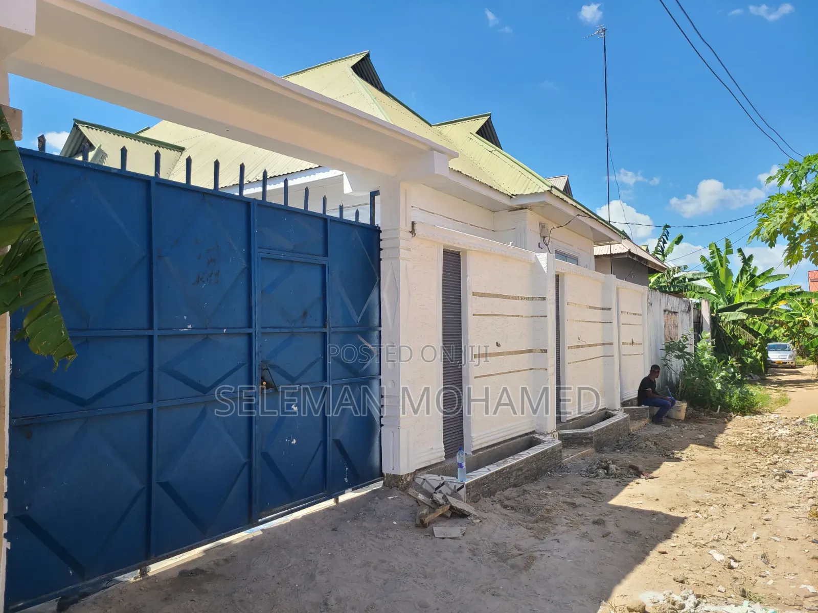 Furnished 4bdrm House in Biriani Real Estate, Chamazi for sale