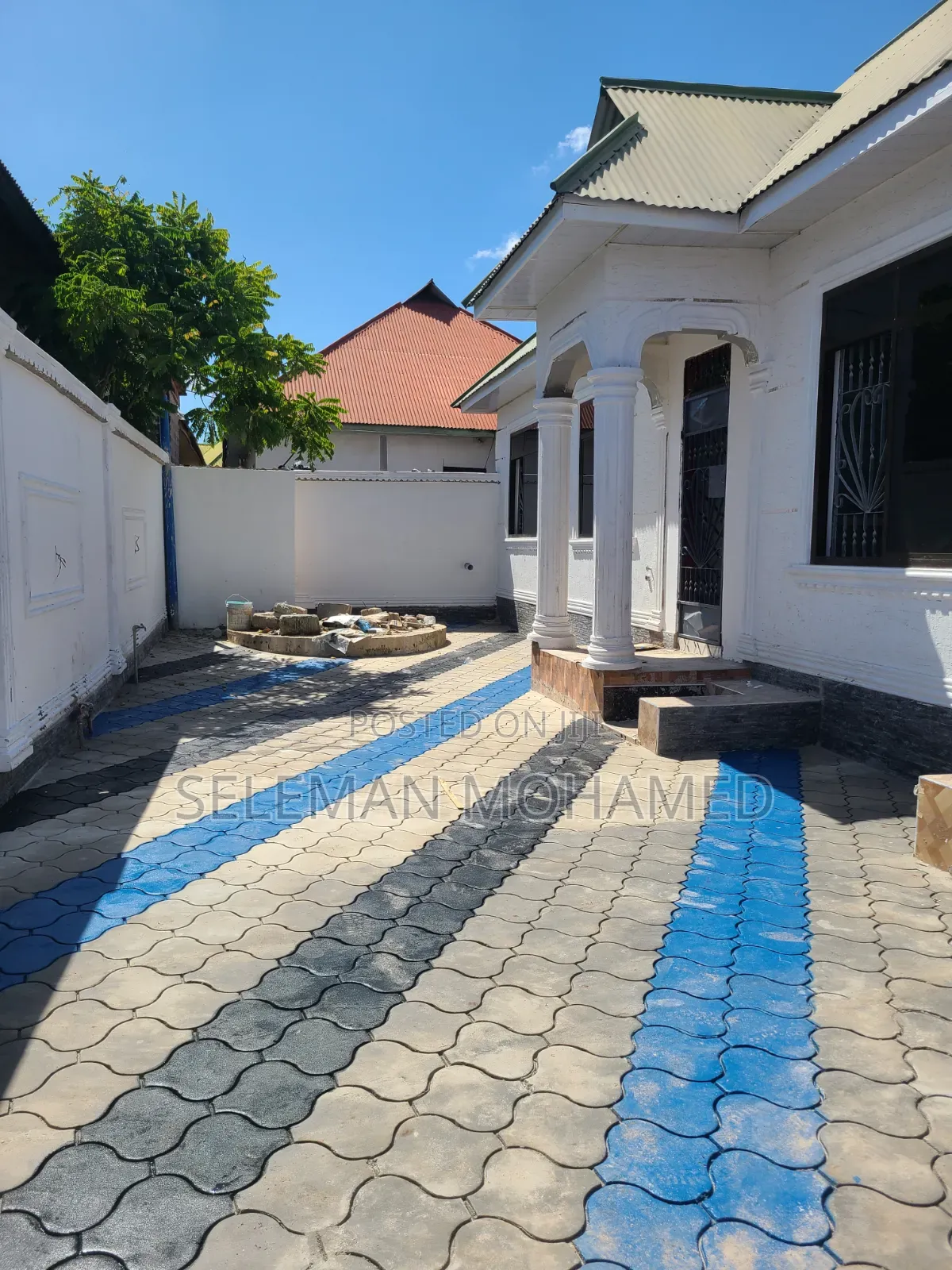 Furnished 4bdrm House in Biriani Real Estate, Chamazi for sale