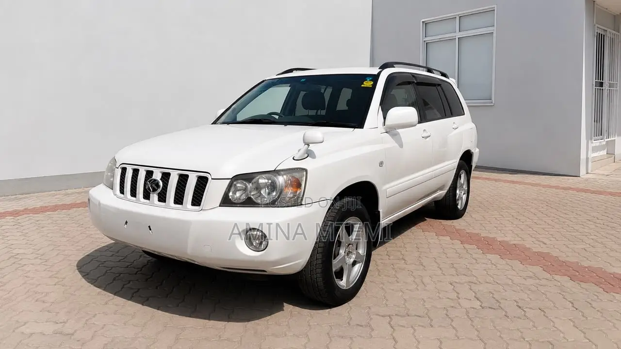 Toyota Kluger 2011 White