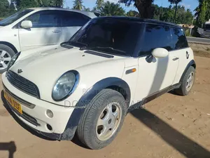 Mini Cooper 2016 White