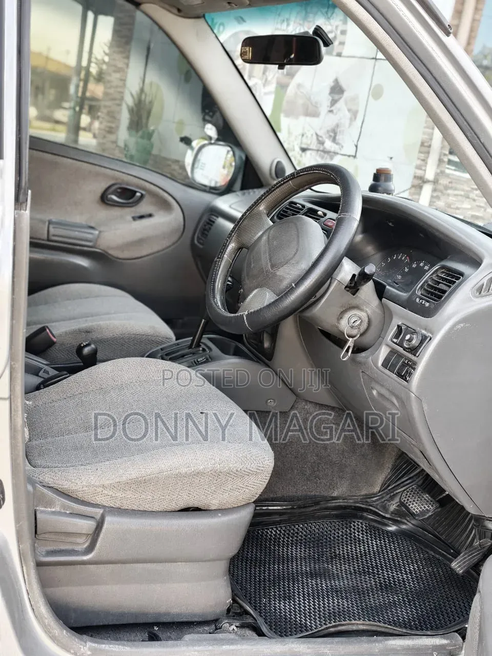 Suzuki Escudo 2005 Silver