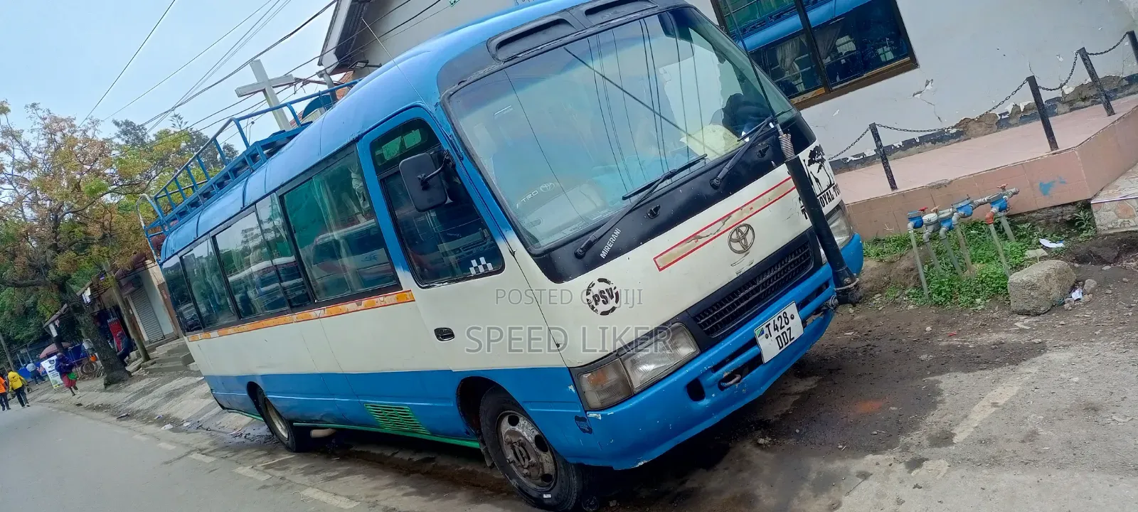 Toyota Coaster 1999 Blue