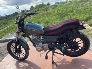 Bajaj Boxer 125 2024 Black
