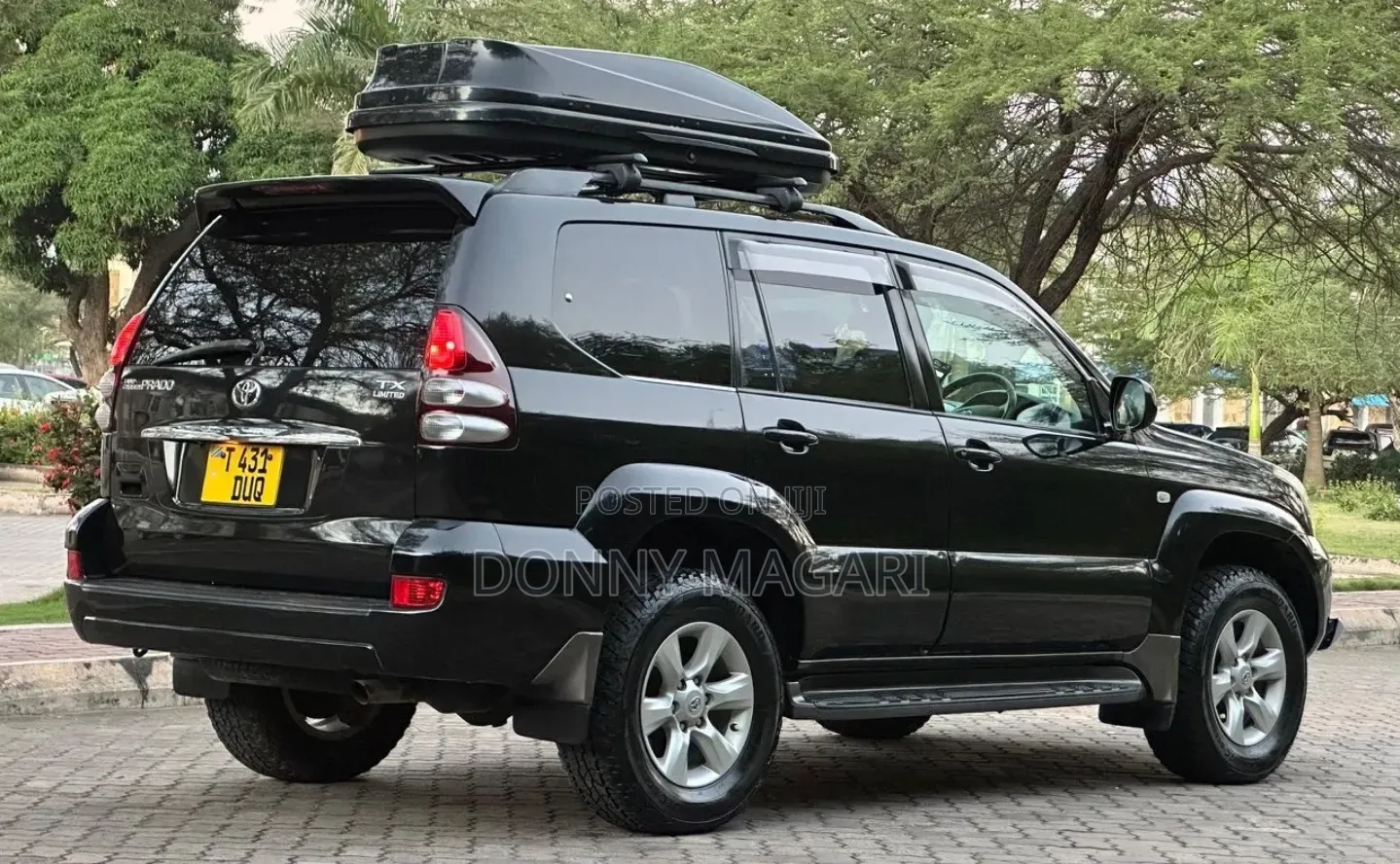 Toyota Land Cruiser Prado 2005 Black