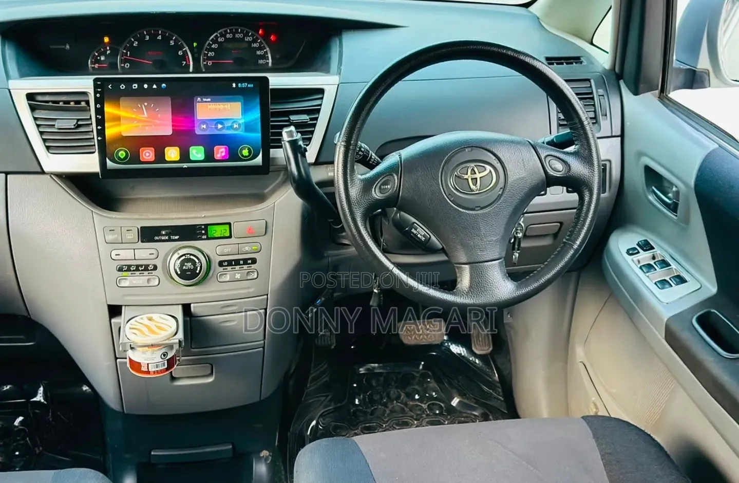 Toyota Noah 2008 Silver