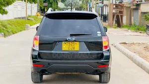 Subaru Forester 2010 Black