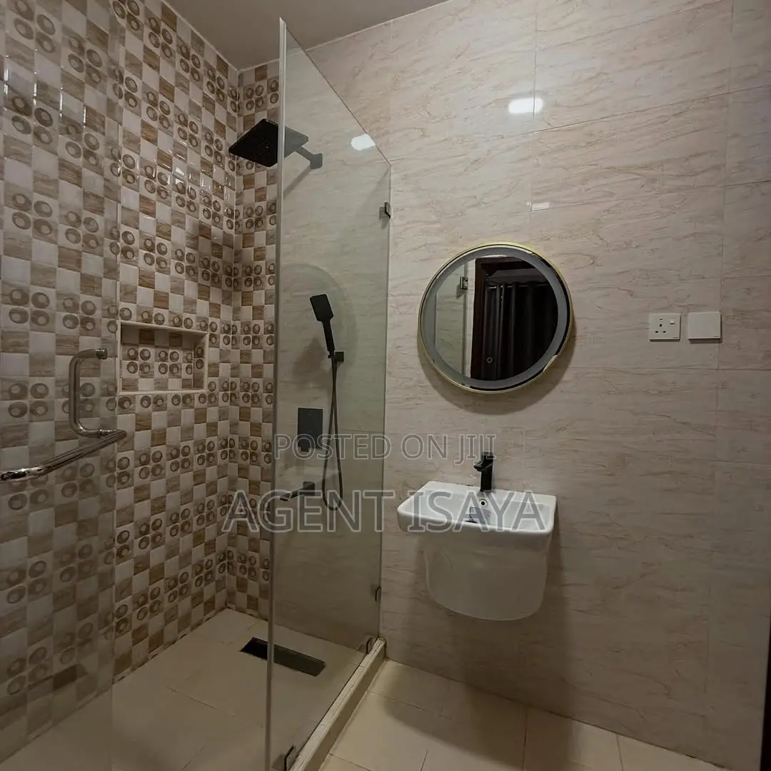 Furnished 4bdrm Apartment in Ada Estate for rent