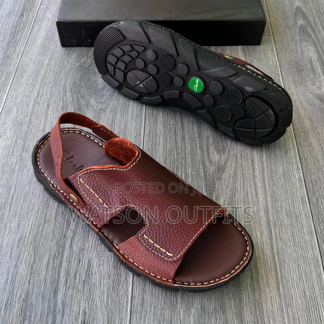 Sendo or Sandals Za Kiume Rangi Mbalimbali Clarks Brand