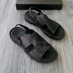 Sendo or Sandals Za Kiume Rangi Mbalimbali Clarks Brand