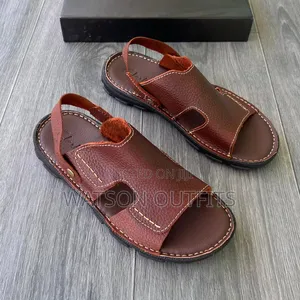 Sendo or Sandals Za Kiume Rangi Mbalimbali Clarks Brand