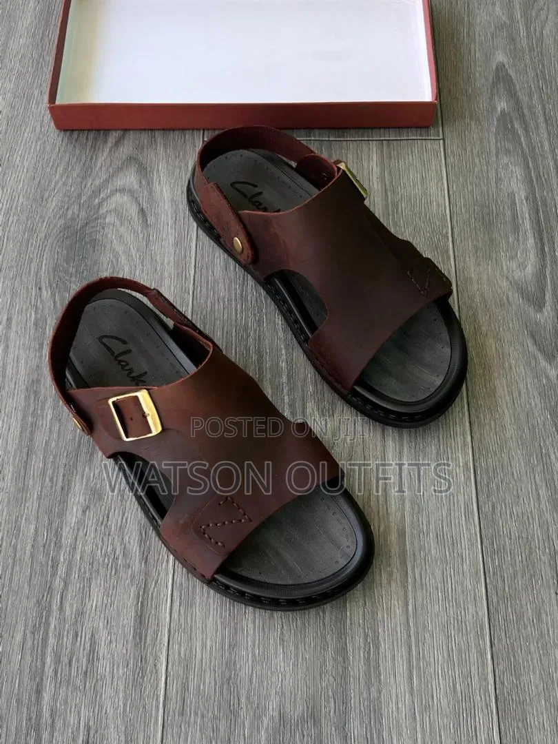 Sendo or Sandals Za Kiume Rangi Mbalimbali Clarks Brand