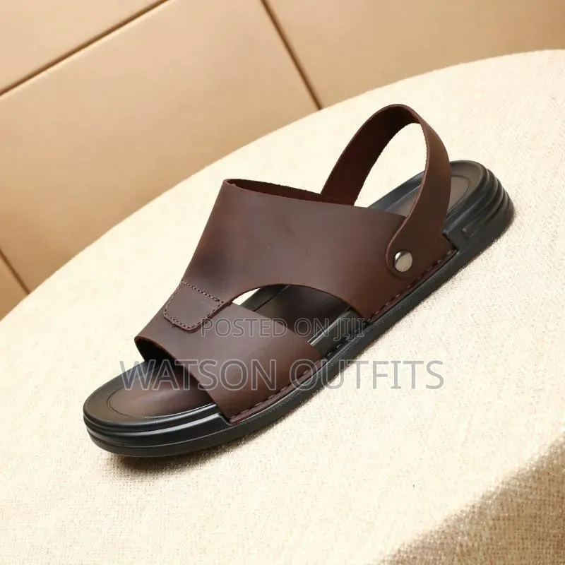 Sendo or Sandals Za Kiume Rangi Mbalimbali Clarks Brand