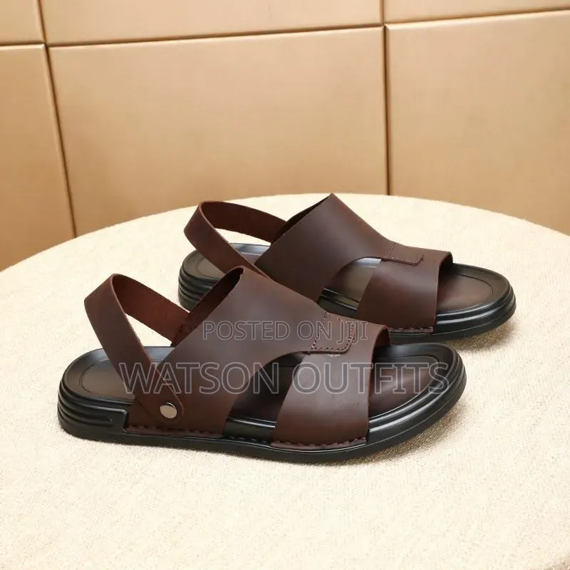 Sendo or Sandals Za Kiume Rangi Mbalimbali Clarks Brand