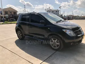 Toyota IST 2005 Black