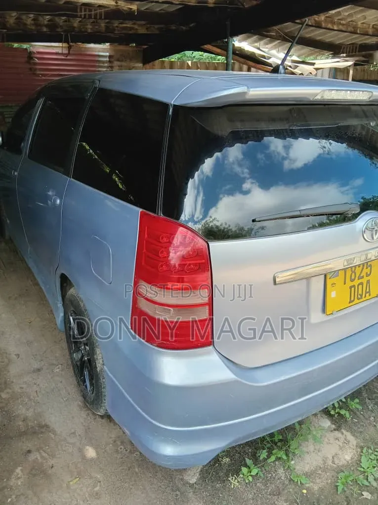 Toyota Wish 2007 Silver