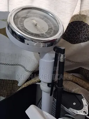 Weight Scale With Height Meter (Up to 260kg)