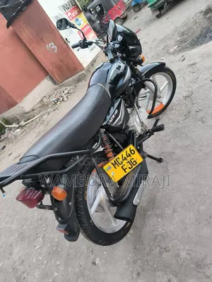 New Bajaj Boxer 125 2025 Black
