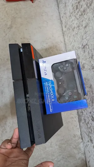 Playstation 4 Fat