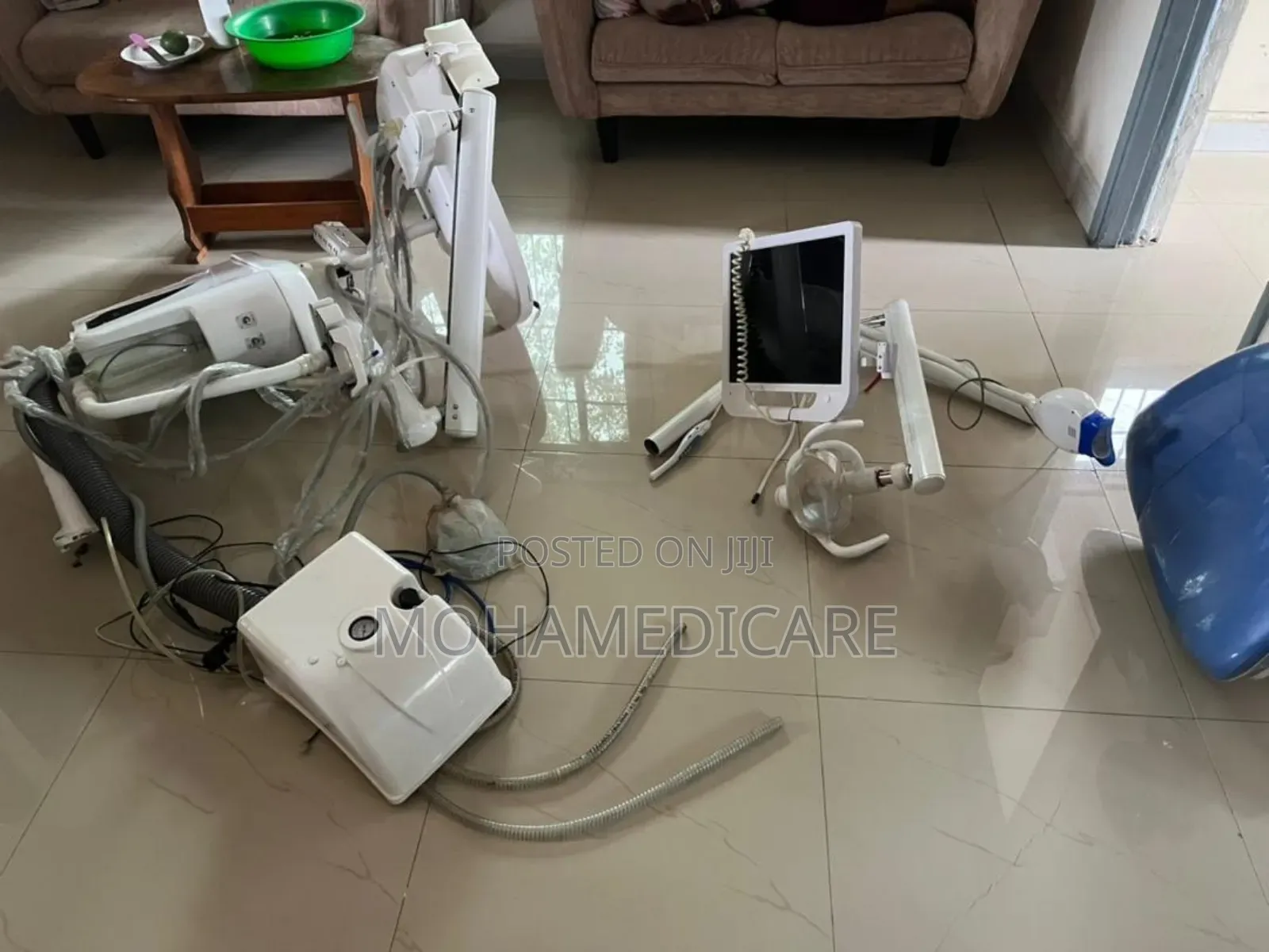 Complete Dental Unit System (Chair With Oxygen Gas Concentrator)