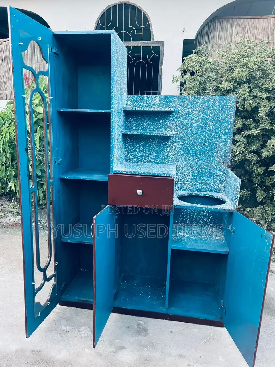 Kitchen Cabinet Kali Sana